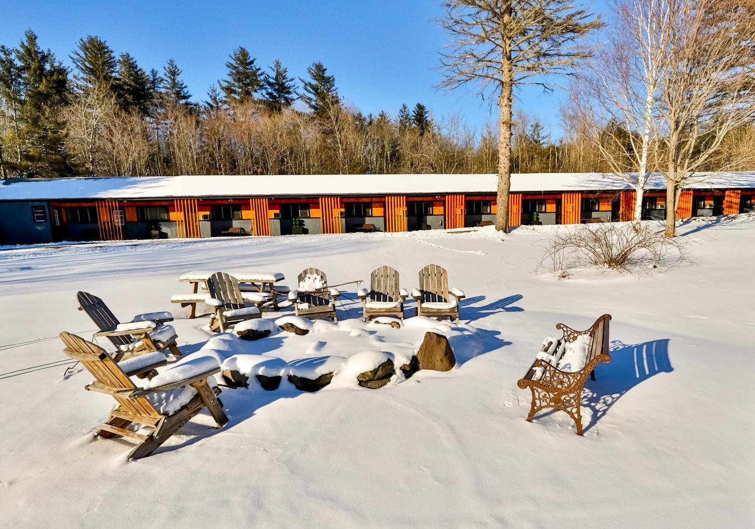 Matterhorns Hunter Lodge Eksteriør billede